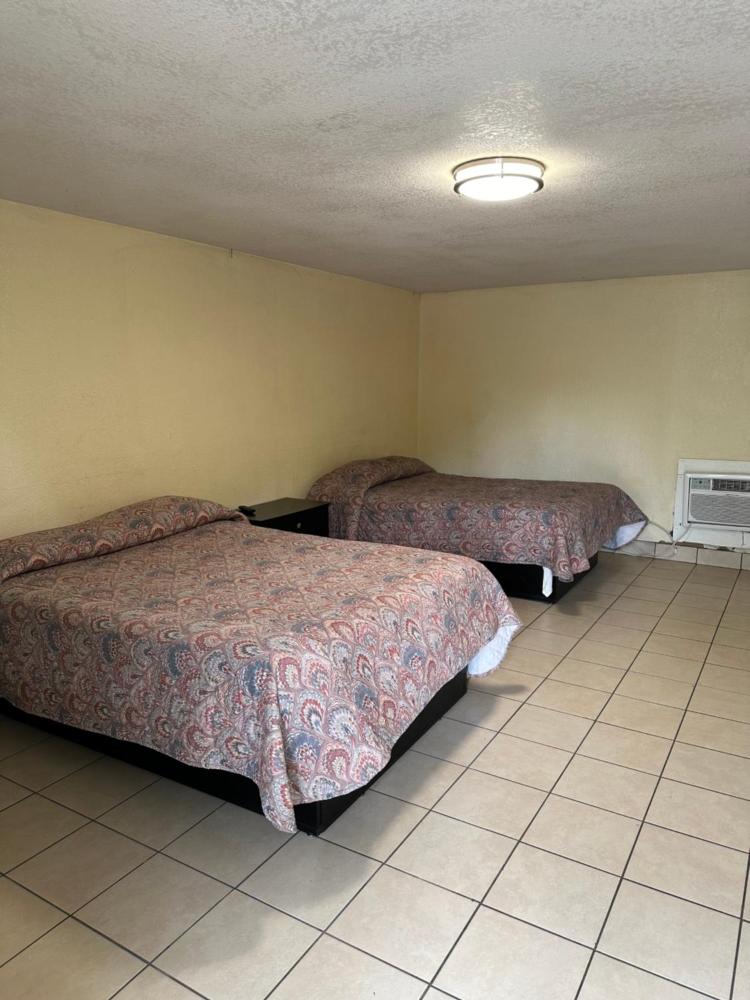 Sands Motel